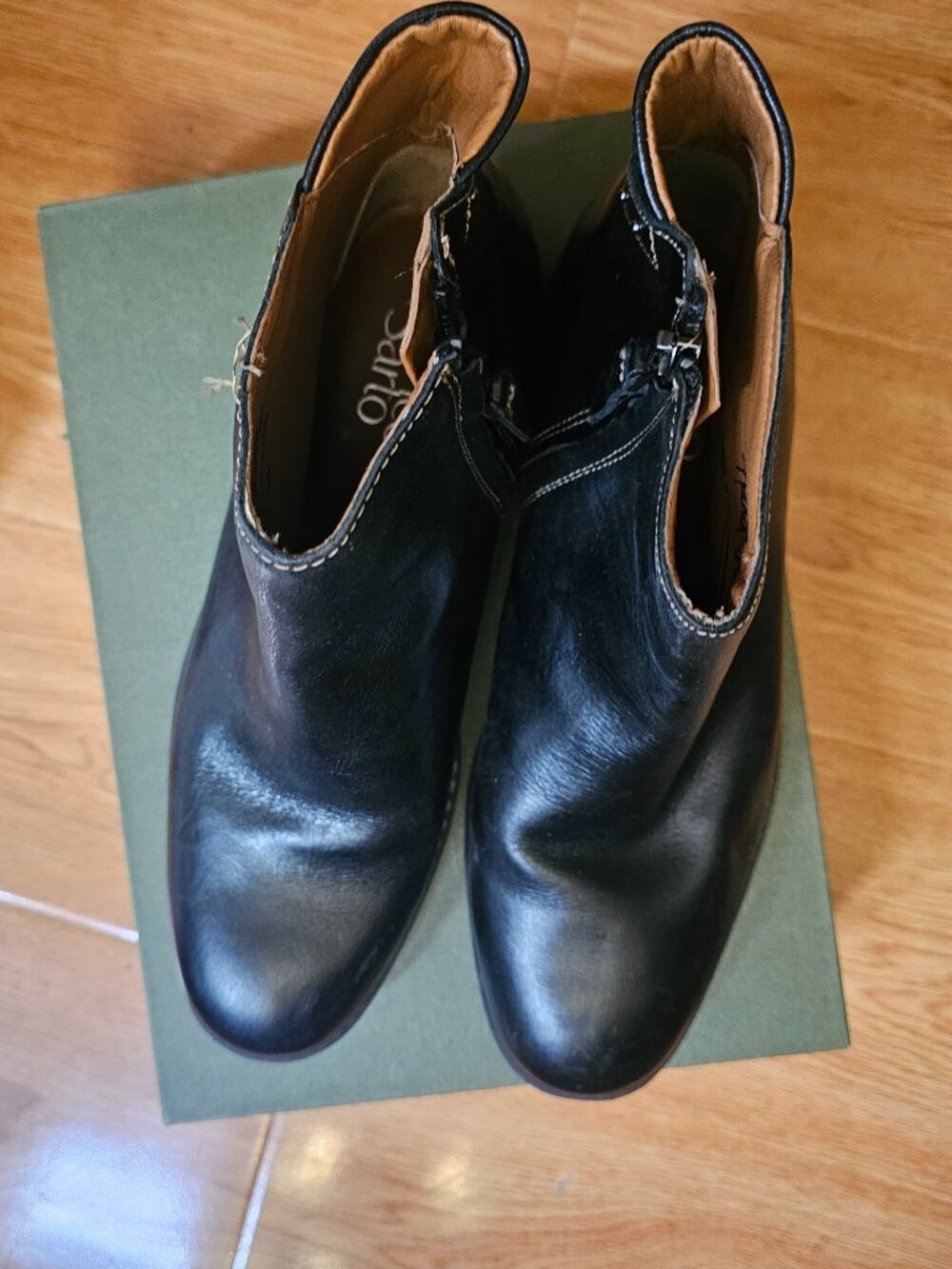 Franco Sarto Black Leather Ankle Booties Size 6.5M Hand Finished Floor Sample
